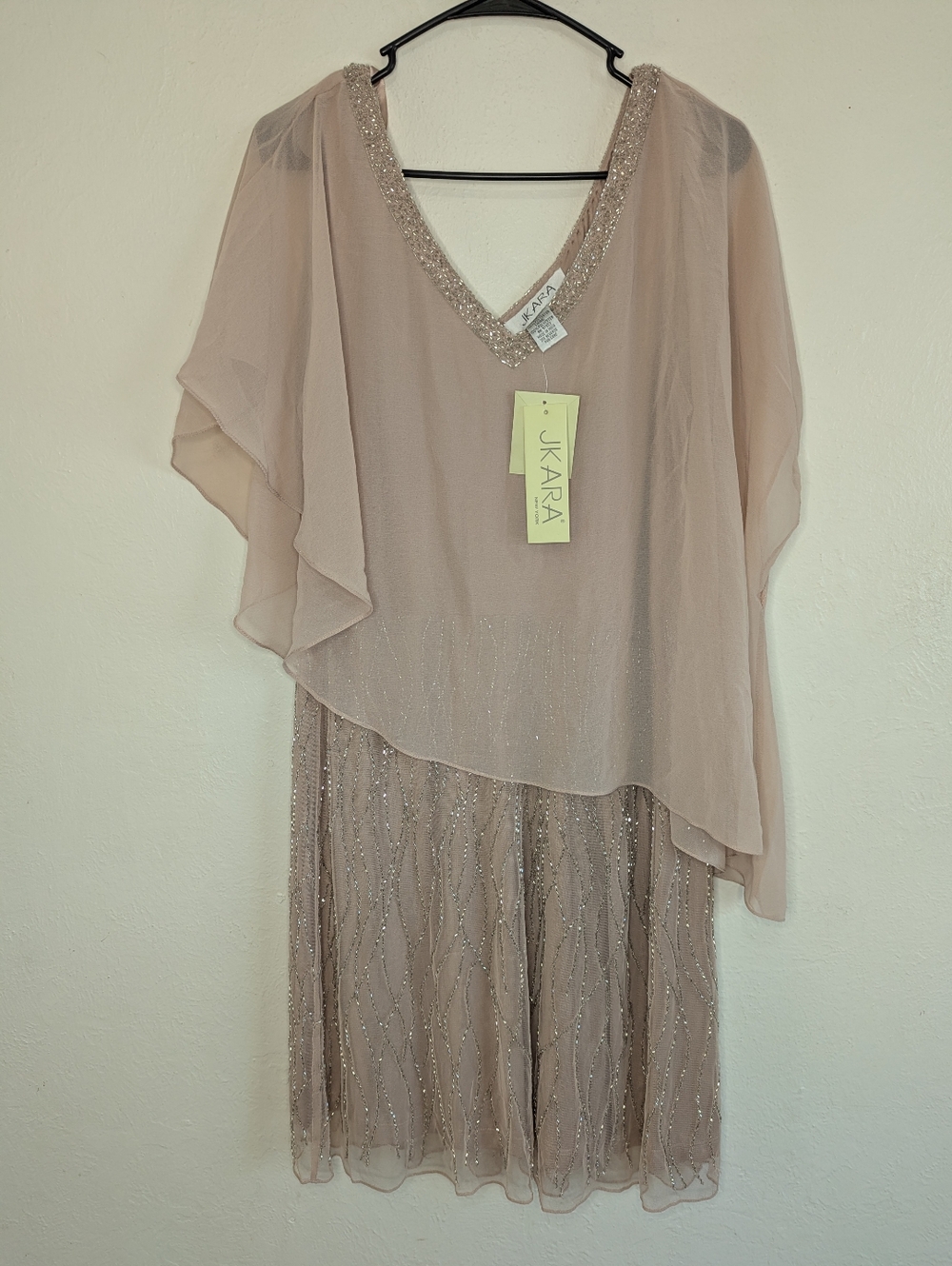 NWT J Kara Caplet V-Neck Short Cocktail Beaded Dress Women's Size 14P